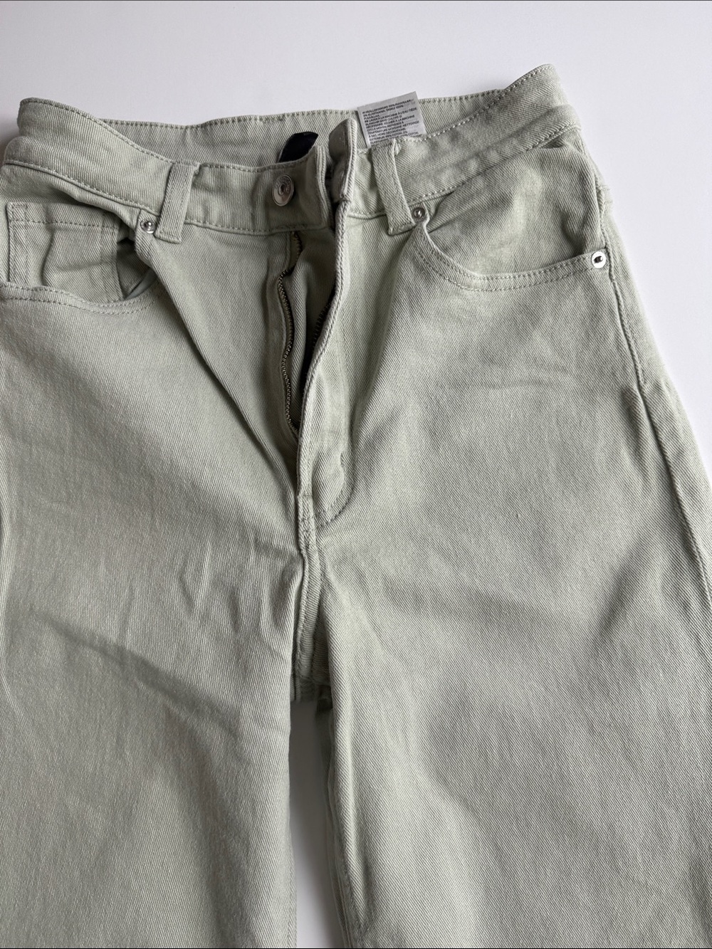 Divided Women's Straight Jeans in Light Sage